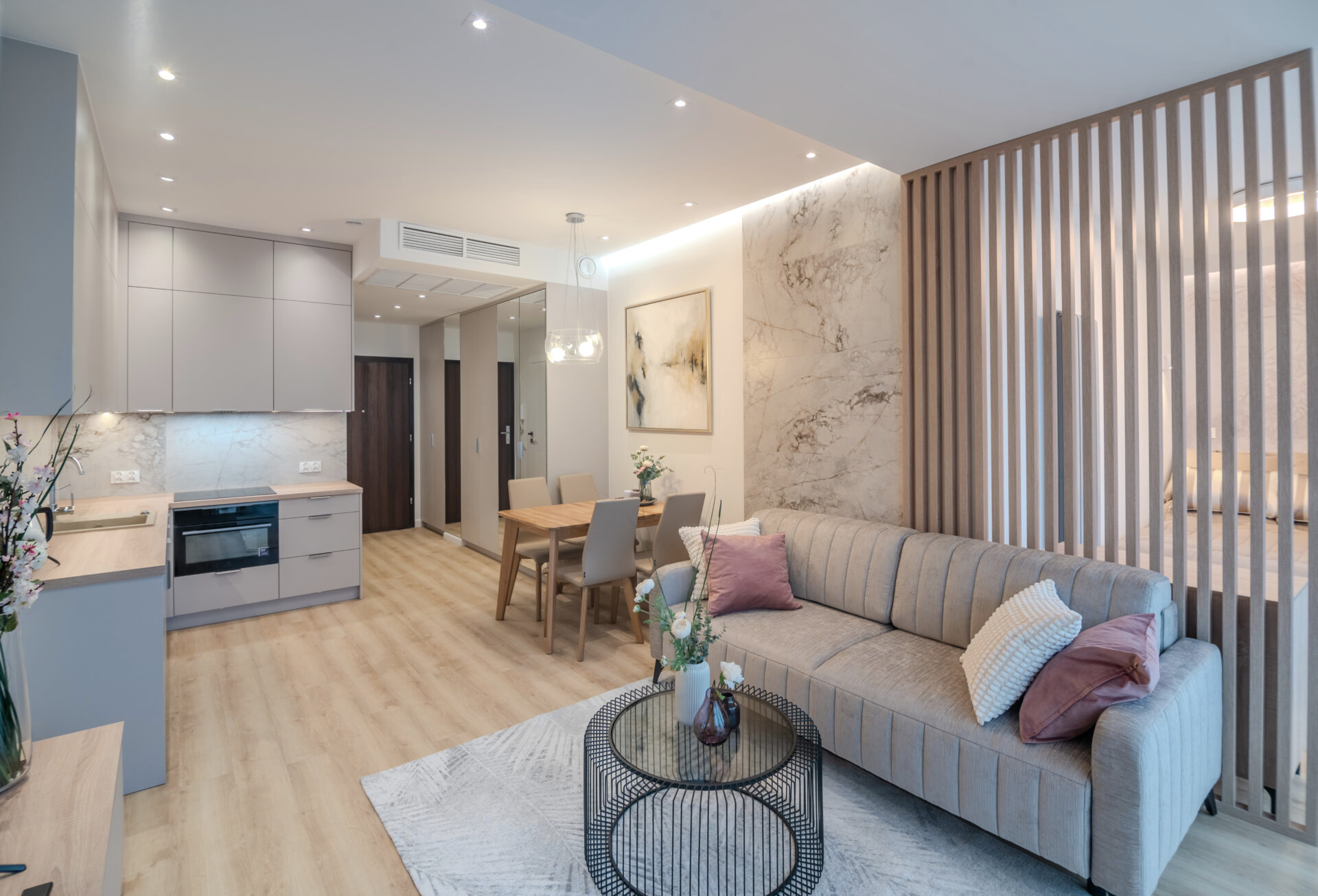 APARTAMENT 2 W HANZA TOWER