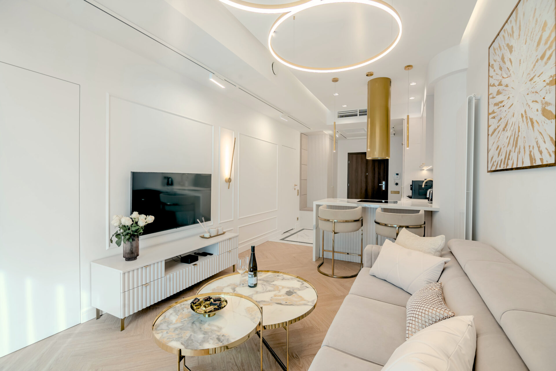 APARTAMENT 1 W HANZA TOWER
